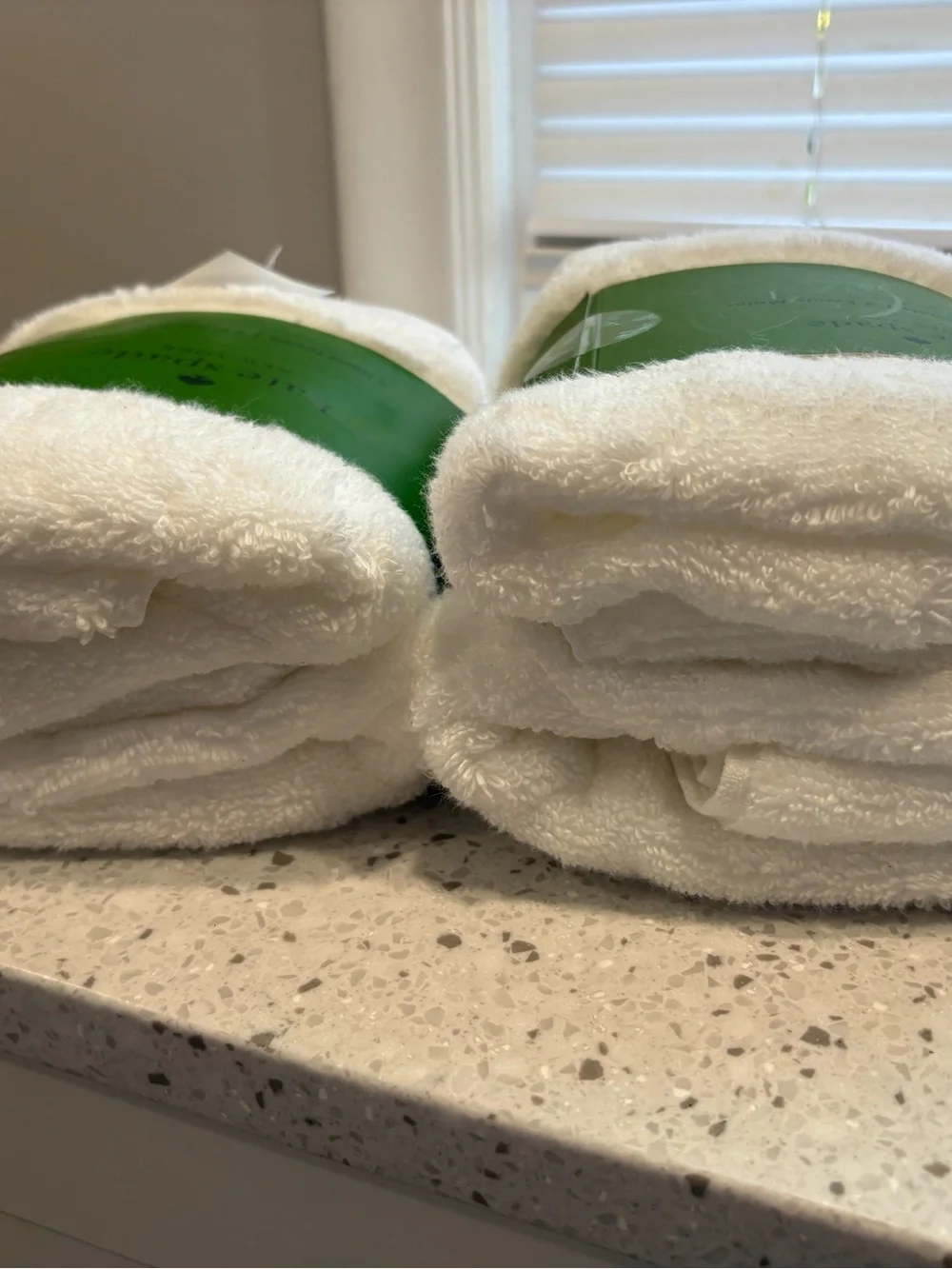 NWT kate spade New York White Hand Towels - Two sets of 2